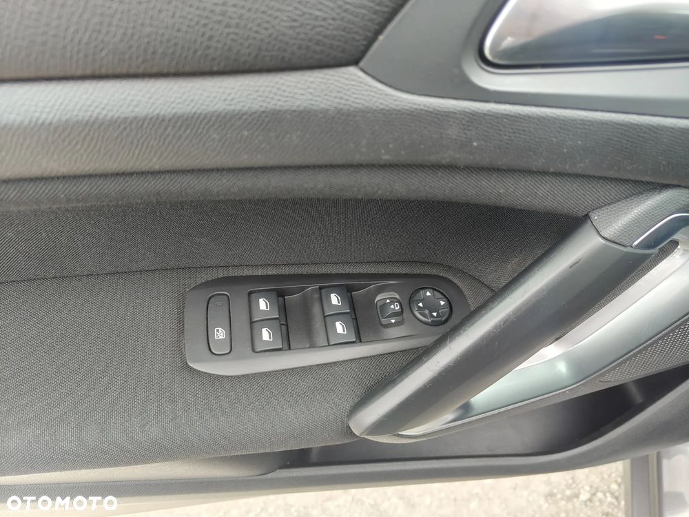 Peugeot 308 - 28