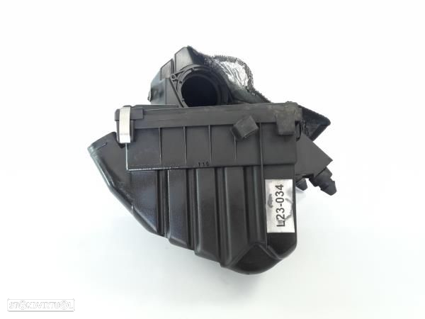 Caixa Filtro Ar  Volkswagen Passat (3B2) - 2