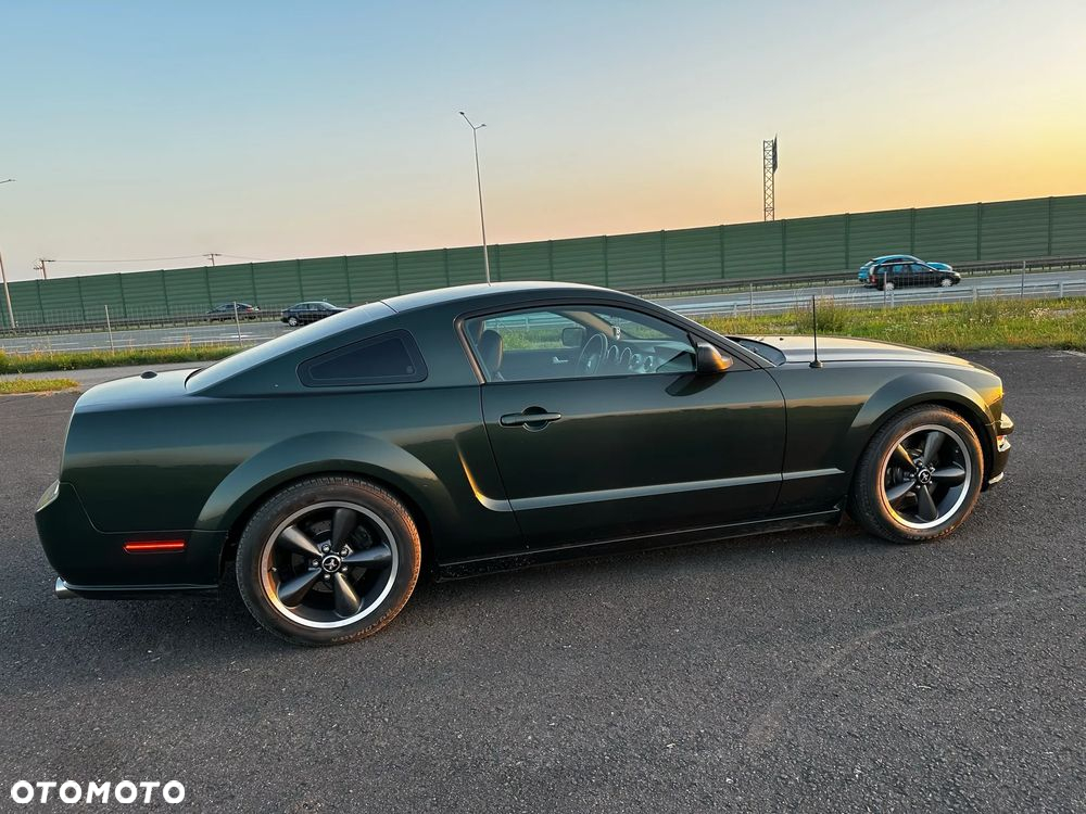 Ford Mustang - 28