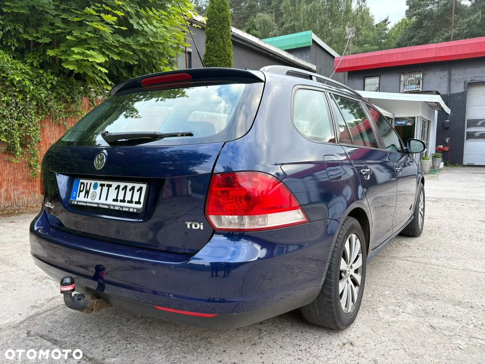 Volkswagen Golf 1.9 TDI DPF Comfortline - 4