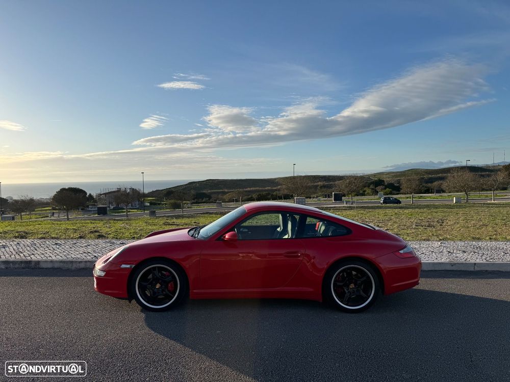 Porsche 911 (997) Carrera 4 S - 1