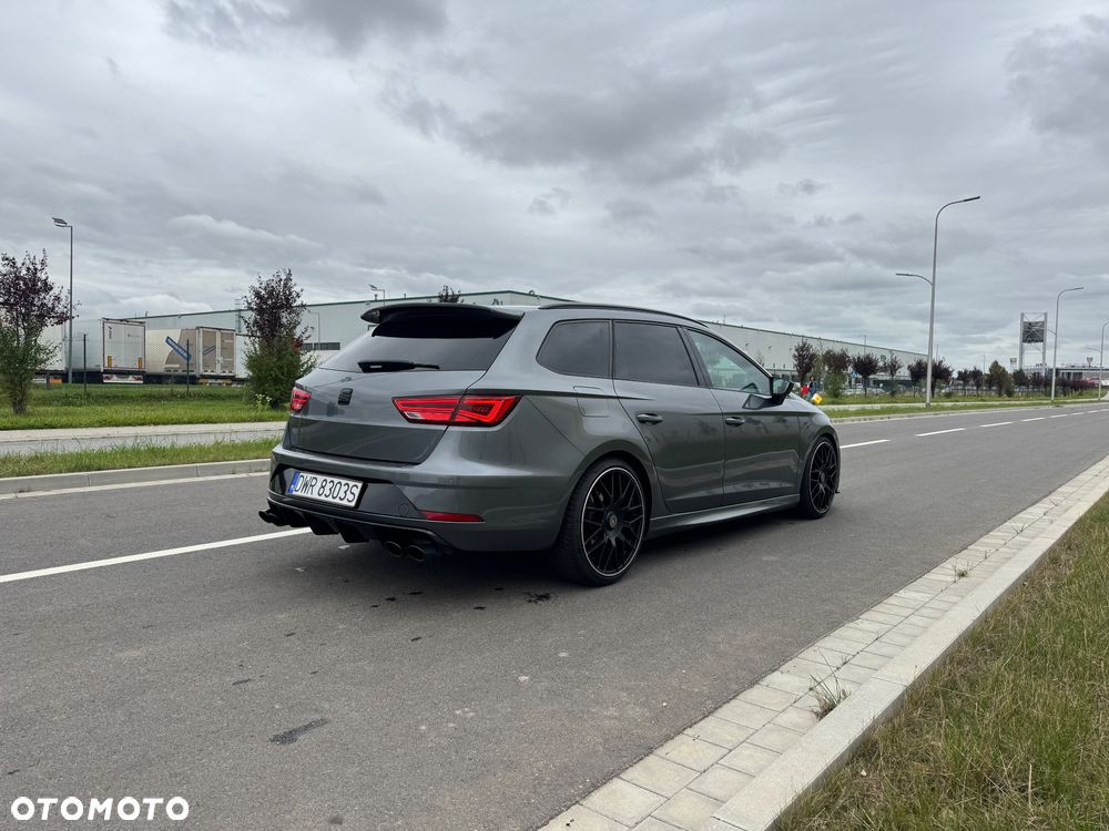 Seat Leon 1.8 TSI Start&Stop DSG FR - 4
