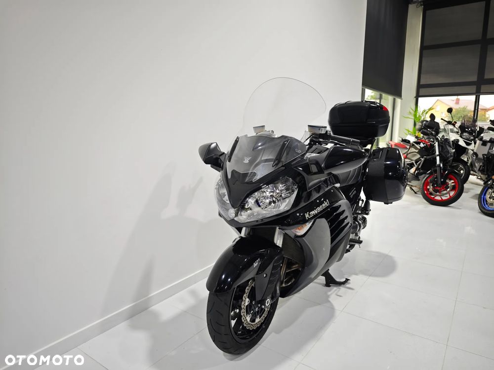 Kawasaki GTR - 11