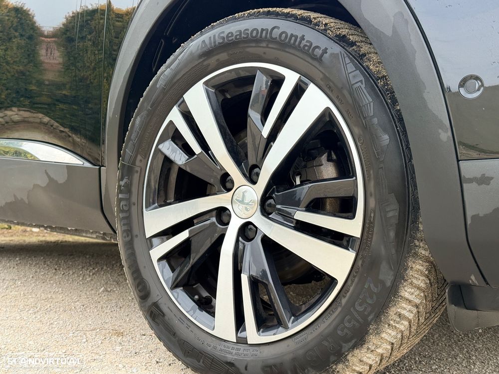 Peugeot 3008 1.2 PureTech Allure Pack EAT8 - 11