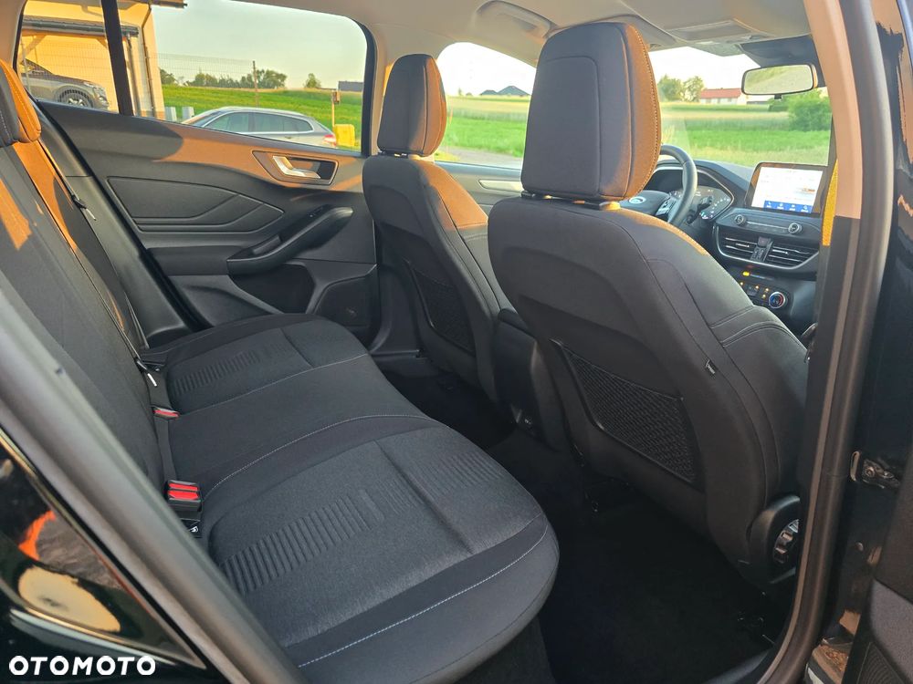 Ford Focus - 23