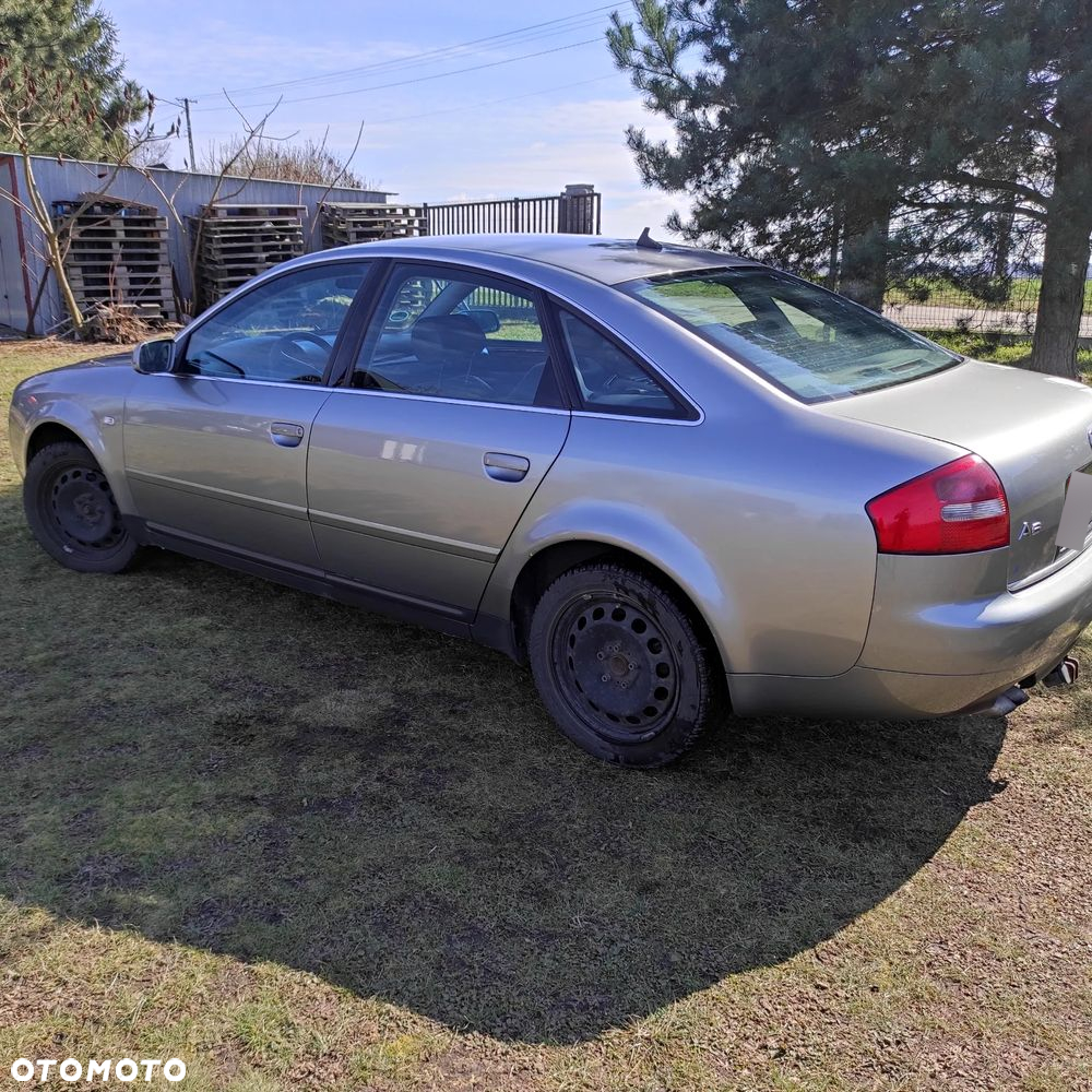 Audi A6 - 4