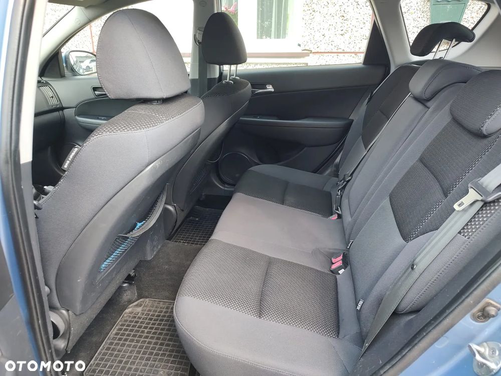 Hyundai i30 1.6 CRDi Comfort - 3