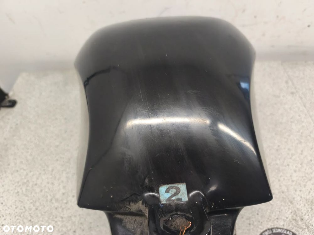 Bak, zbiornik paliwa Triumph Daytona 955i 955 - 9