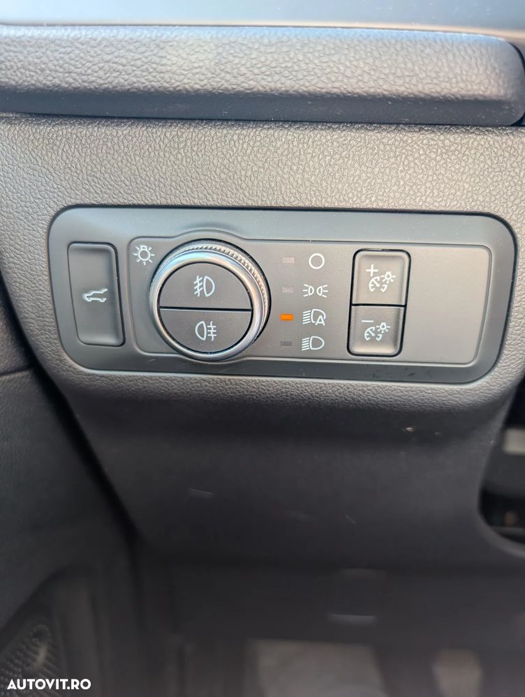 Ford Kuga 1.5 EcoBlue FWD Titanium X - 25