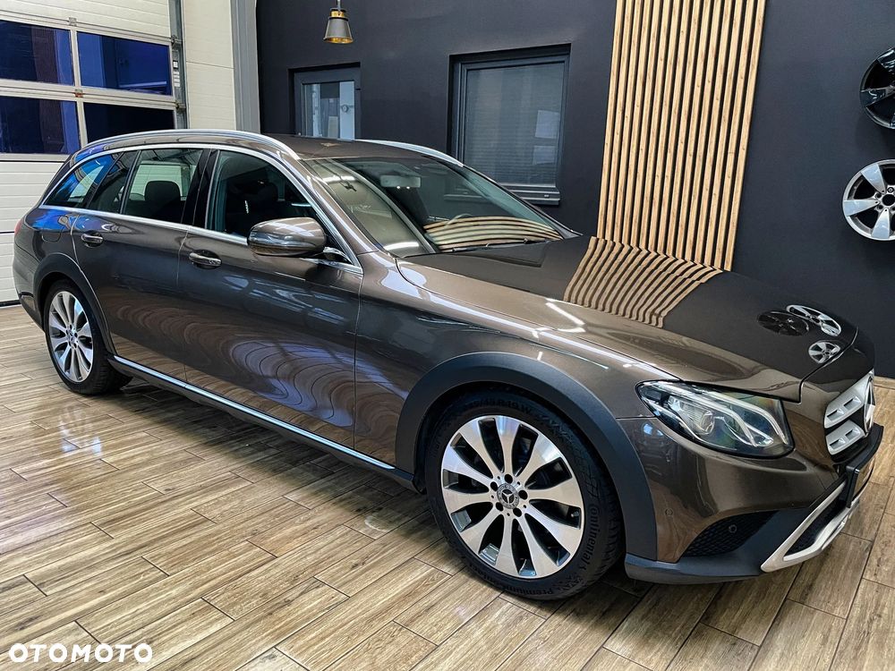 Mercedes-Benz Klasa E 220 d 4-Matic 9G-TRONIC - 6