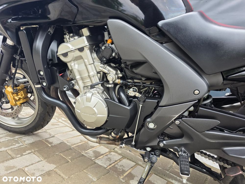 Honda CBF - 26