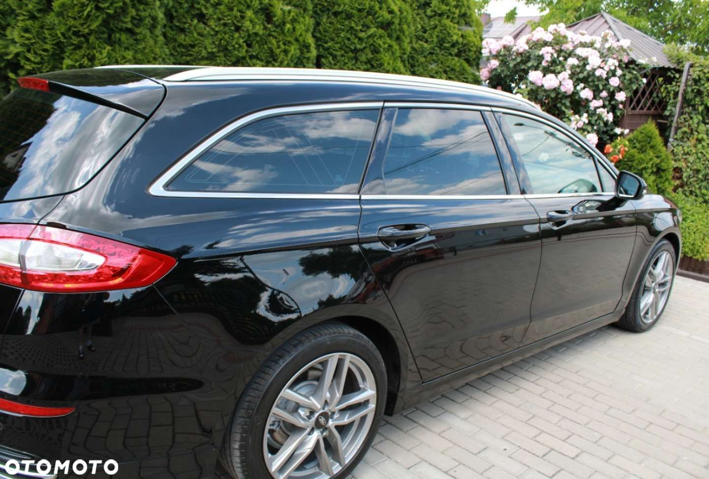 Ford Mondeo 2.0 TDCi Bi-Turbo Titanium PowerShift - 36