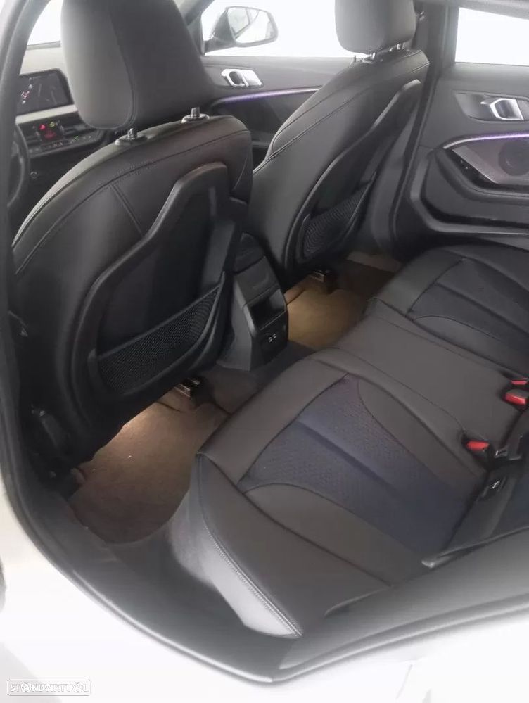 BMW 118 — fotografia 20