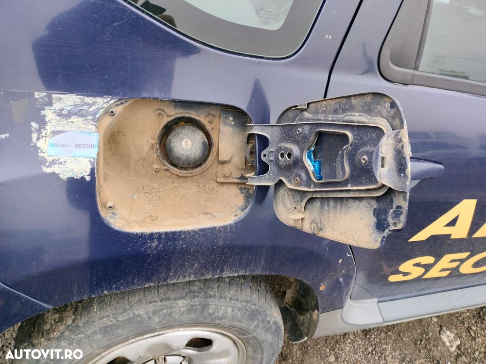 Dezmembrari  Dacia DUSTER 1 (HS)  2010  > 2017 1.5 dCi 4x4 Motorina - 7