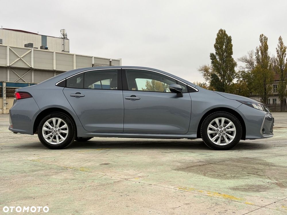 Toyota Corolla 1.8 Hybrid Comfort - 10