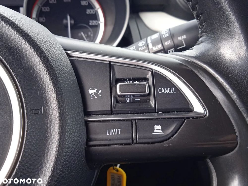Suzuki Swift 1.2 Dualjet SHVS Premium - 16