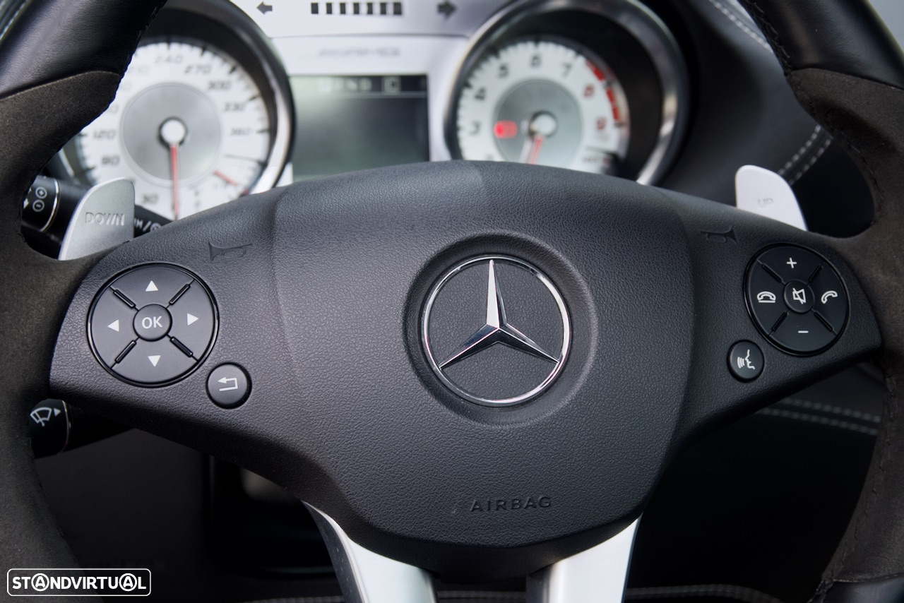 Mercedes-Benz SLS 63 AMG Standard - 27