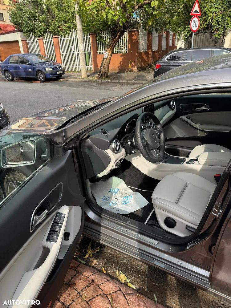 Mercedes-Benz CLA - 2