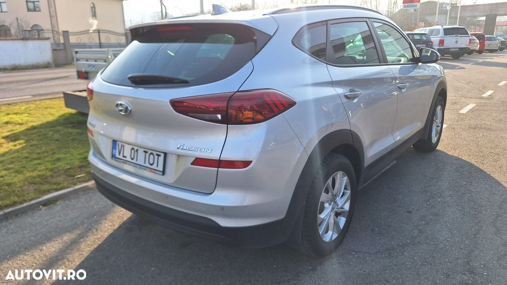 Hyundai Tucson 1.6 GDI 2WD 6MT Style - 6