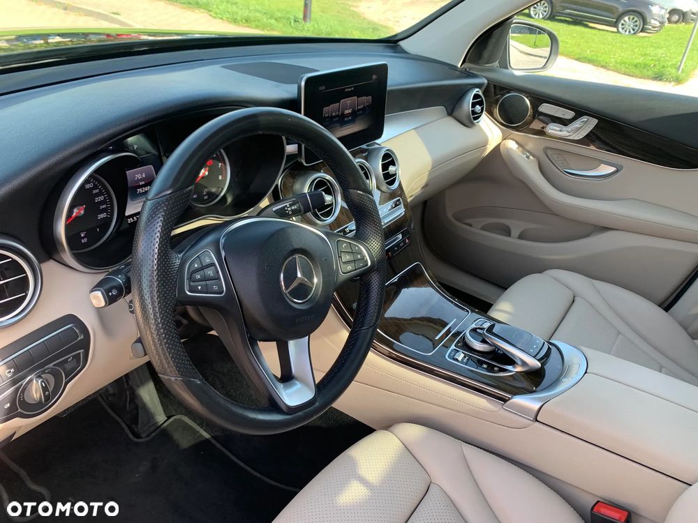 Mercedes-Benz GLC 300 4Matic 9G-TRONIC - 6