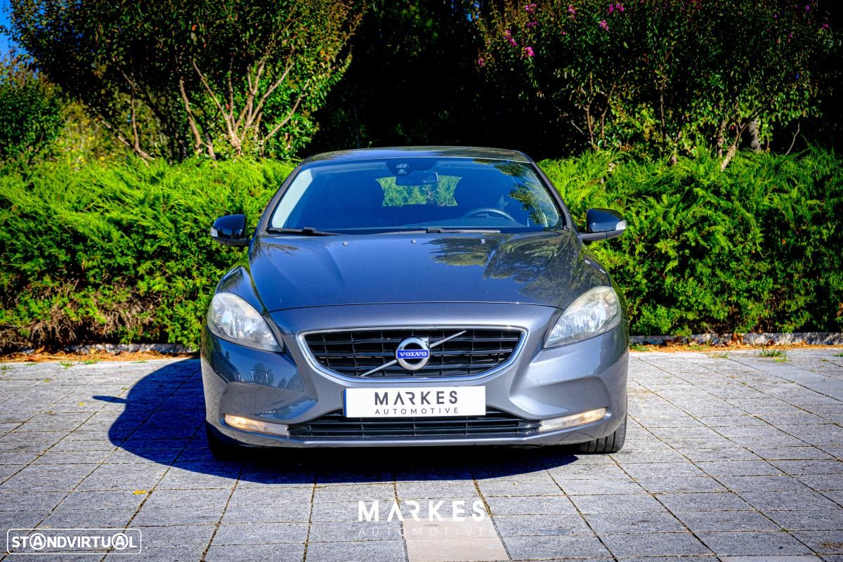 Volvo V40 1.6 D2 Momentum - 2
