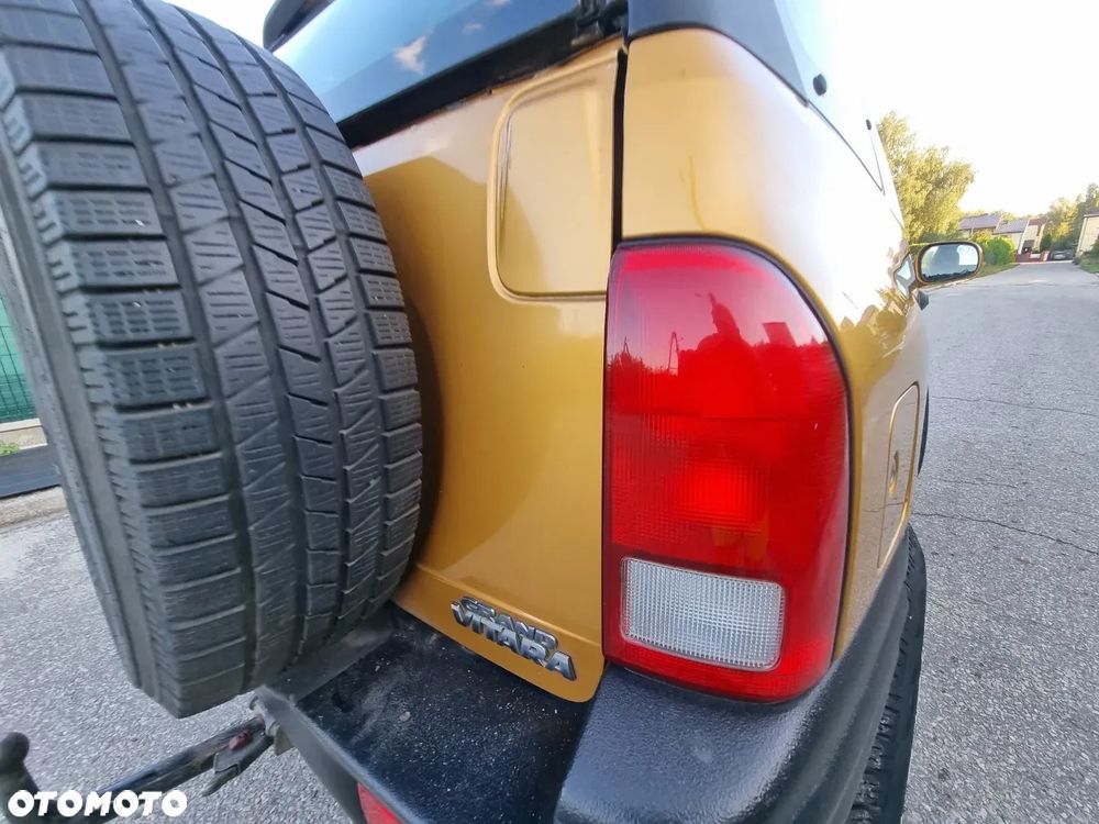 Suzuki Grand Vitara 2.0 - 5
