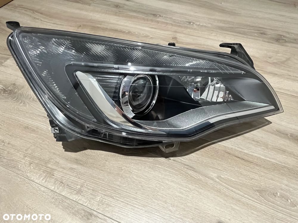 OPEL ASTRA J IV LAMPA PRAWA PRZÓD REFLEKTOR PRAWY XENON BI-XENON 13374518 - 1