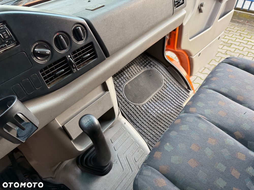 Volkswagen LT - 13