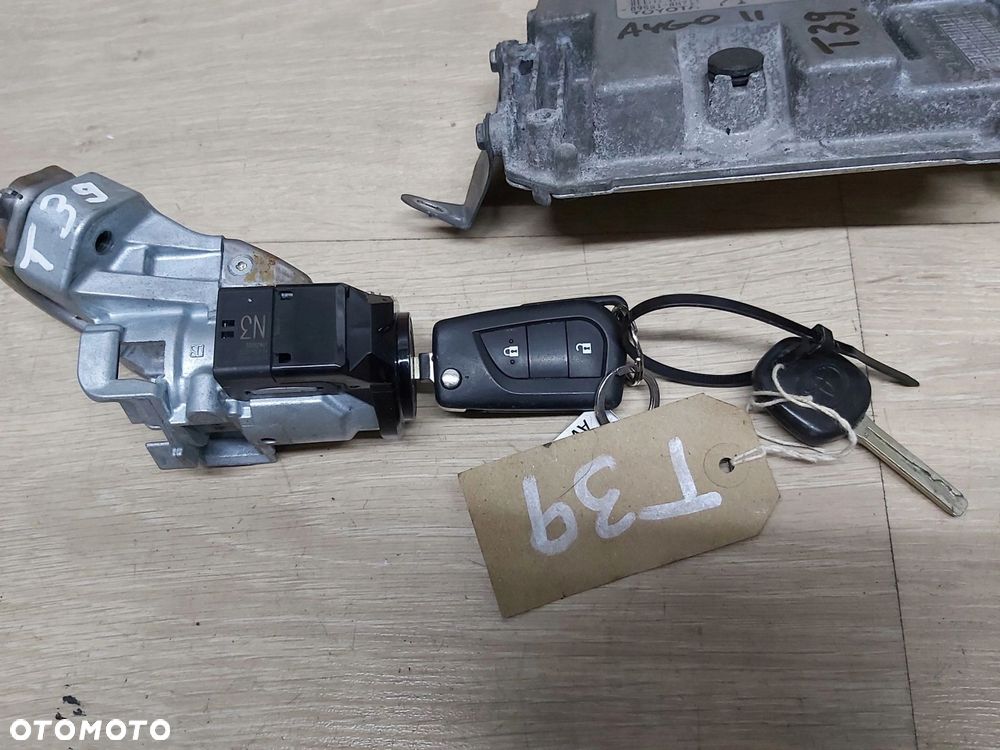Toyota AYGO II komputer 89661-0H711 kluczyk stacyjka zestaw odpalenia immo - 3