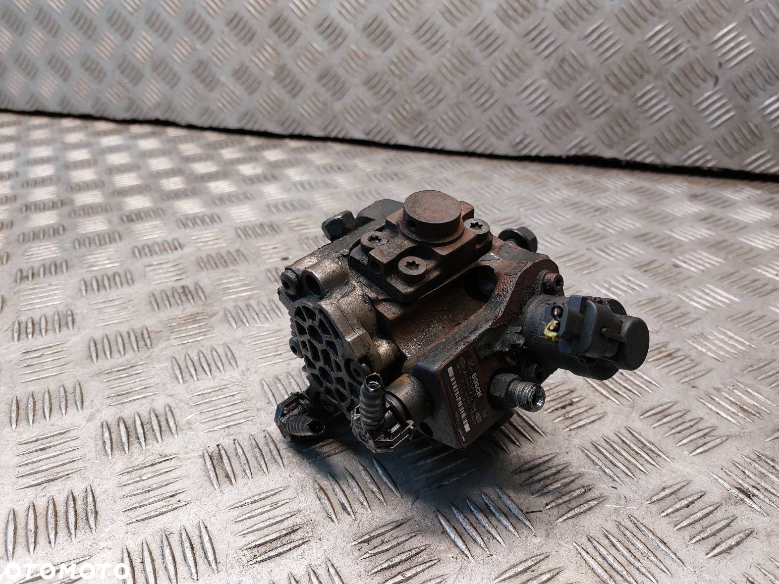 POMPA WTRYSKOWA KIA CEED I 1.6 CRDI 33100-2A400 - 3