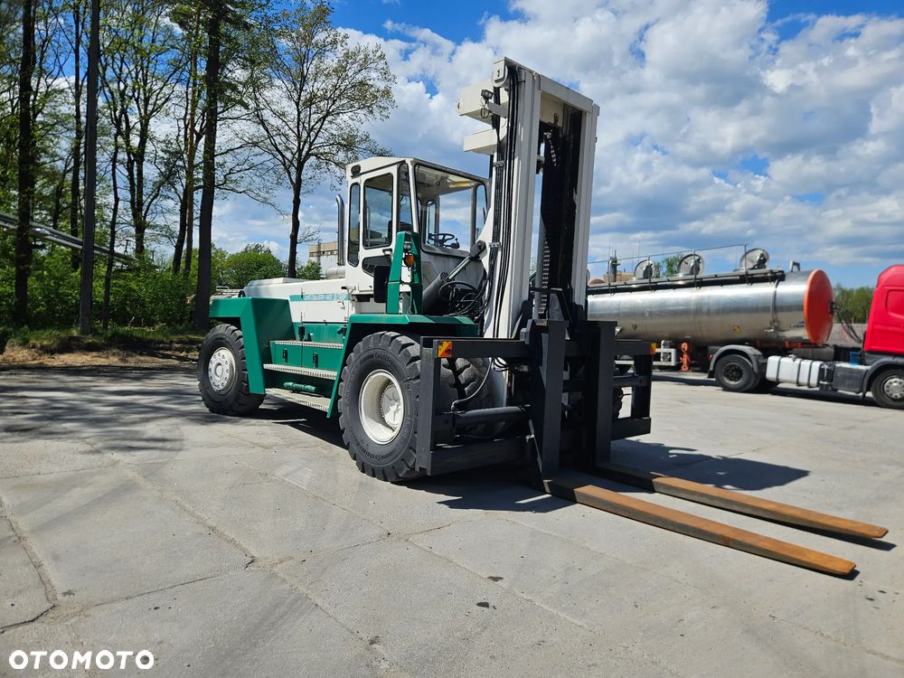 Svetruck 3212046 - 3