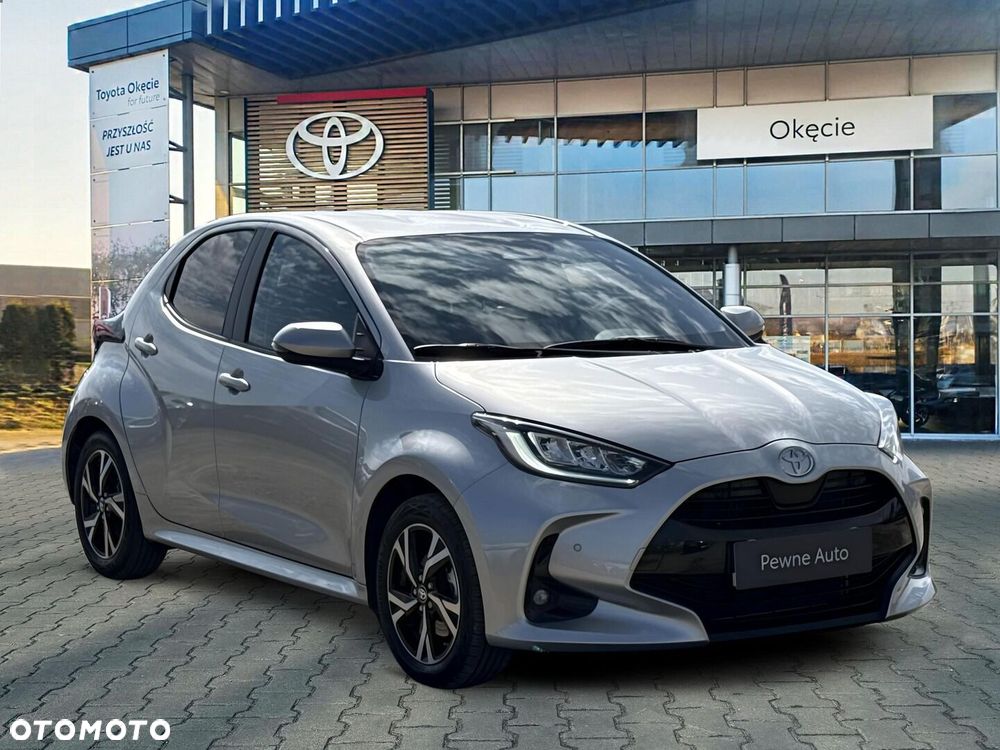 Toyota Yaris Hybrid 1.5 Style - 10