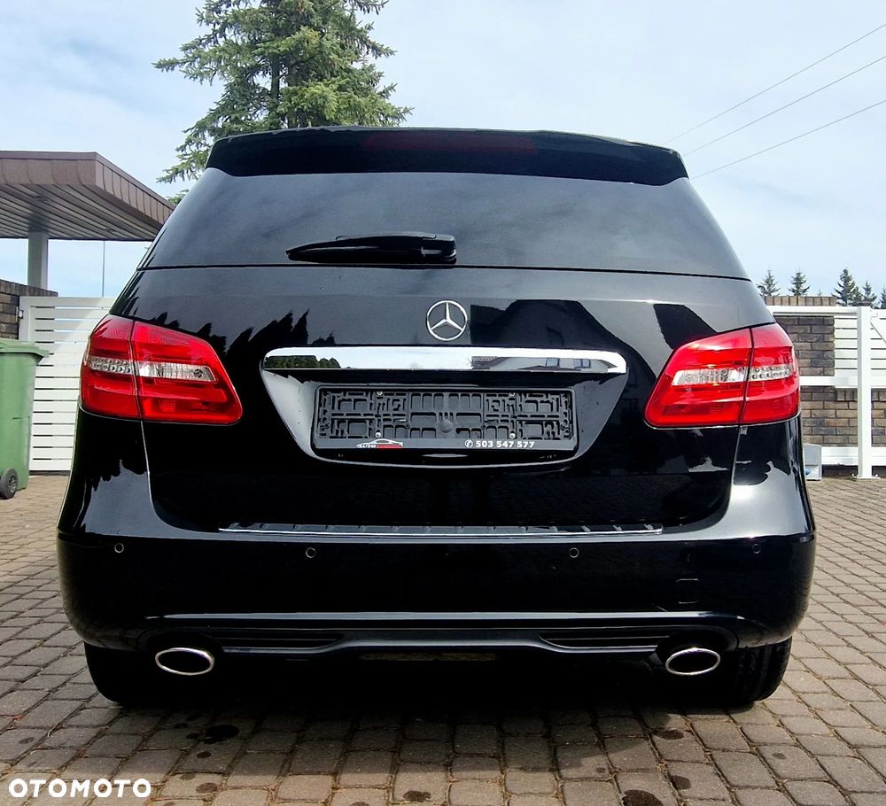 Mercedes-Benz Klasa B 180 BlueEFFICIENCY Edition Style - 6