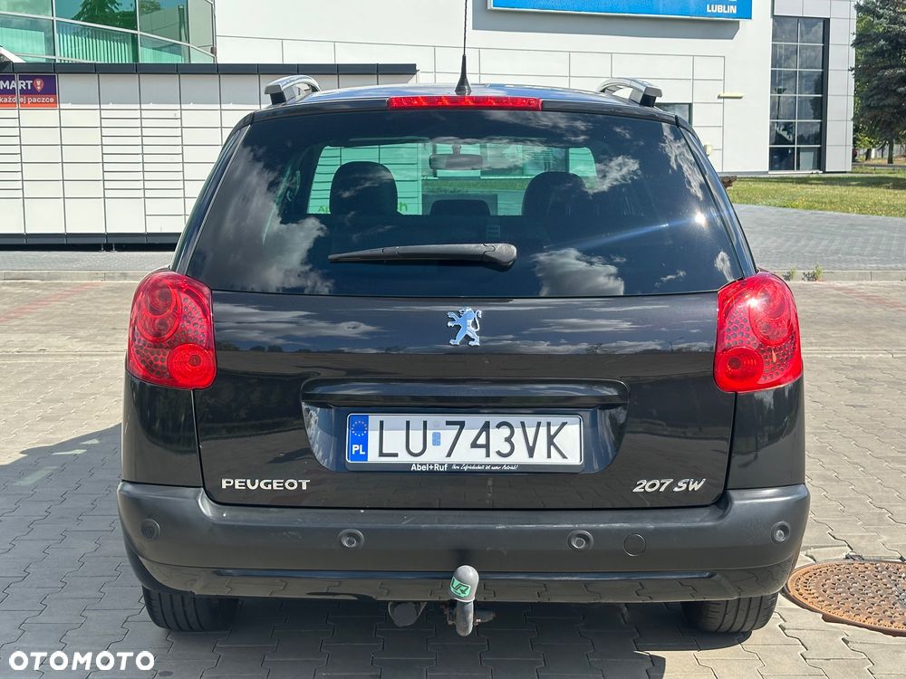Peugeot 207 1.6 Premium - 5