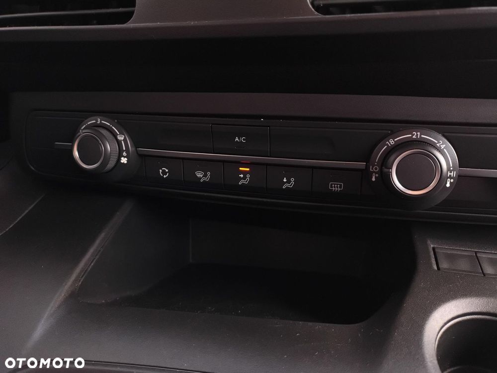Toyota Proace City - 16