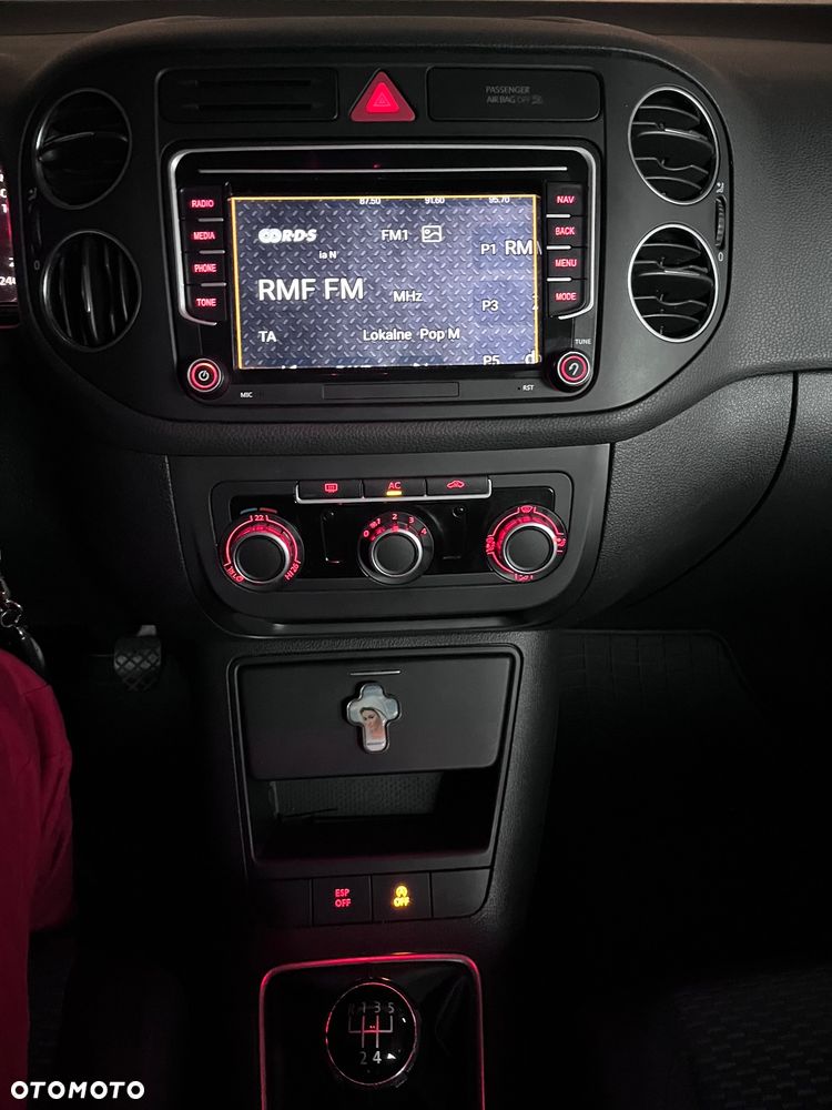 Volkswagen Golf Plus 1.6 TDI BlueMot Comfortline - 8