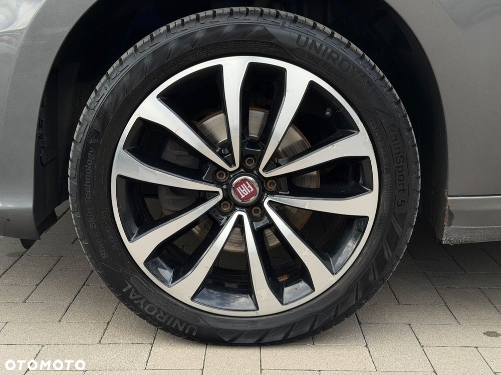 Fiat Tipo 1.4 T-Jet 16v Lounge - 23