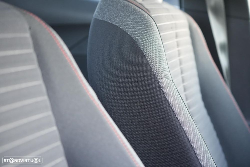 Peugeot 2008 1.5 BlueHDi Active Pack - 28