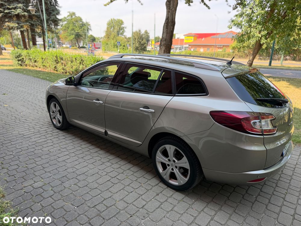 Renault Megane 2.0 140 CVT Luxe - 7