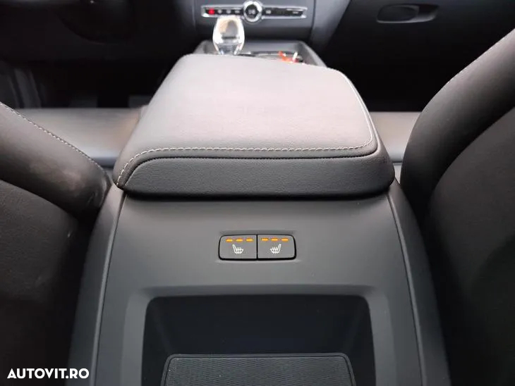 Volvo XC 60 B4 D AWD Geartronic Inscription - 26