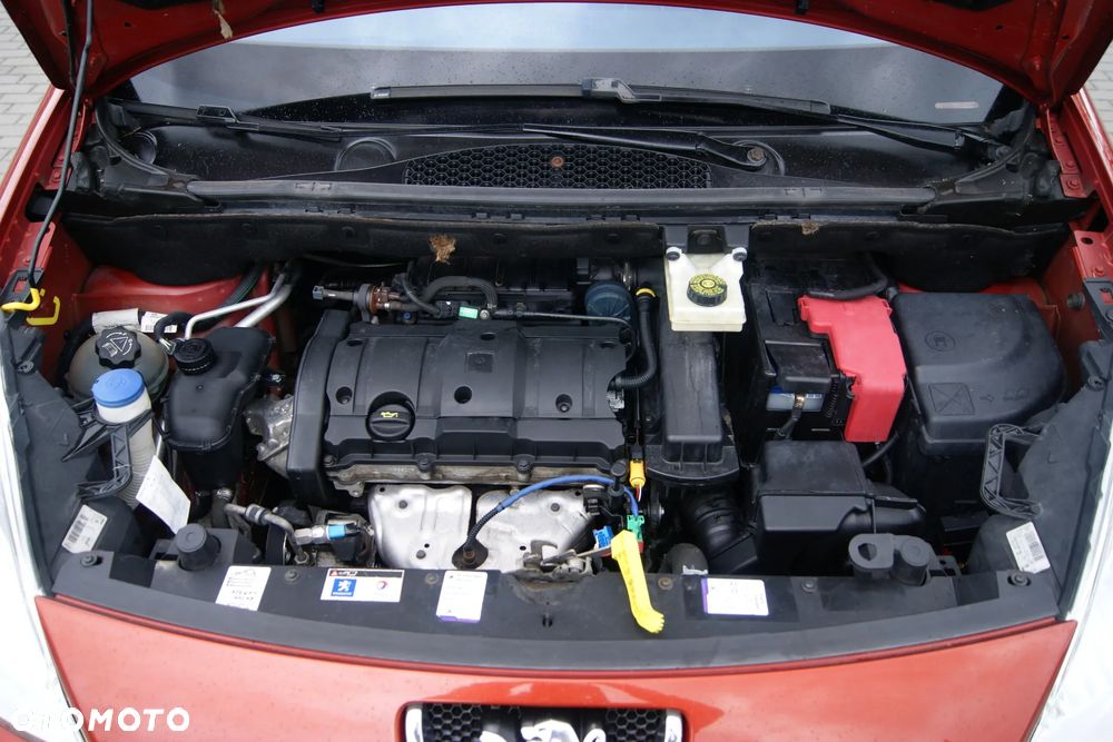 Peugeot Partner 110 Tendance mit Familien-Paket - 39
