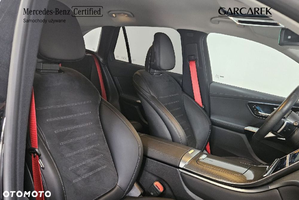 Mercedes-Benz GLC - 24