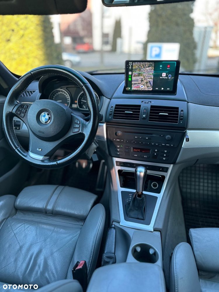 BMW X3 3.0sd - 33