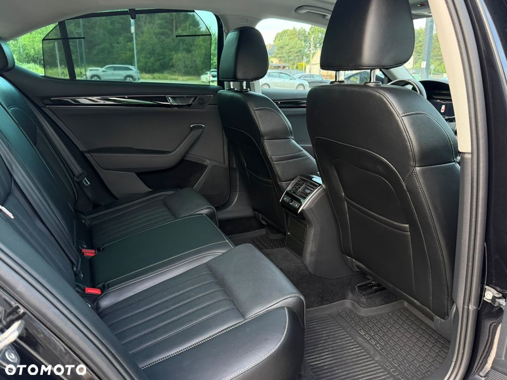 Skoda Superb 2.0 TDI SCR 4x4 L&K DSG - 7