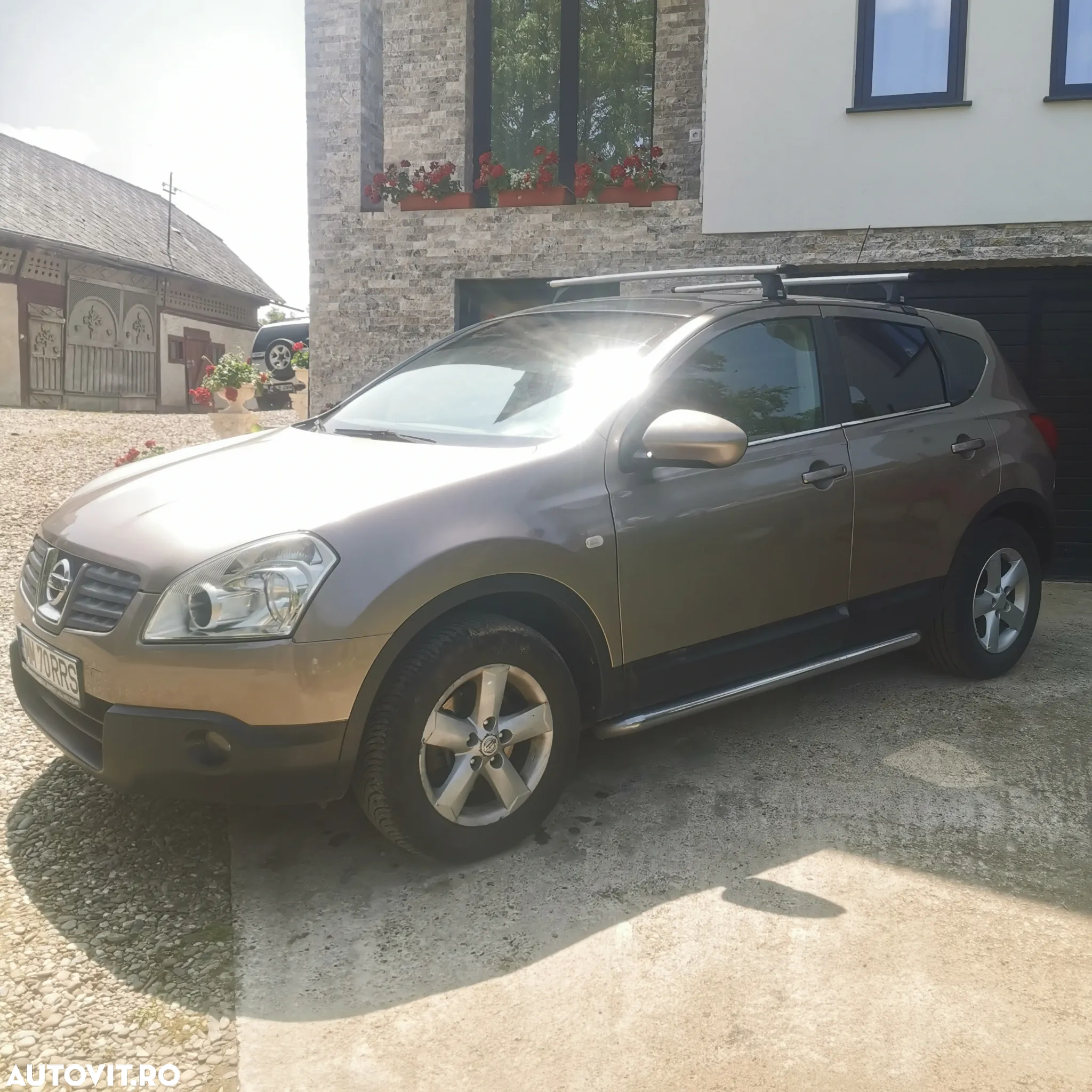 Nissan Qashqai 2.0 DCI Visia "All Mode 4x4" - 2