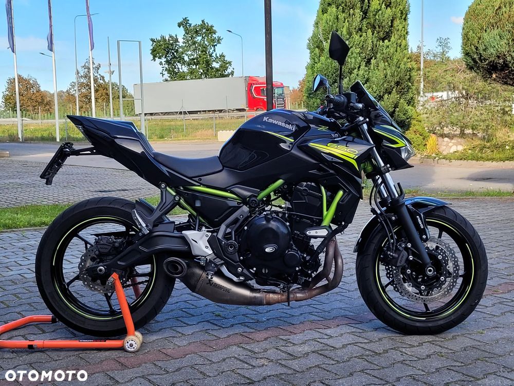 Kawasaki Z 650 - 19