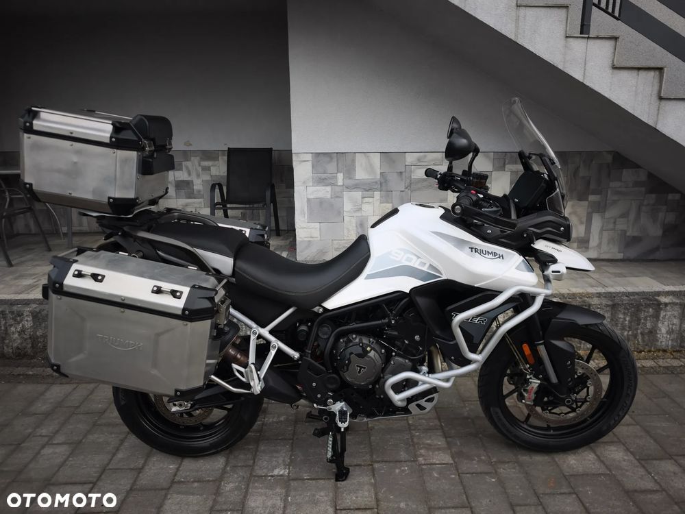 Triumph Tiger - 27