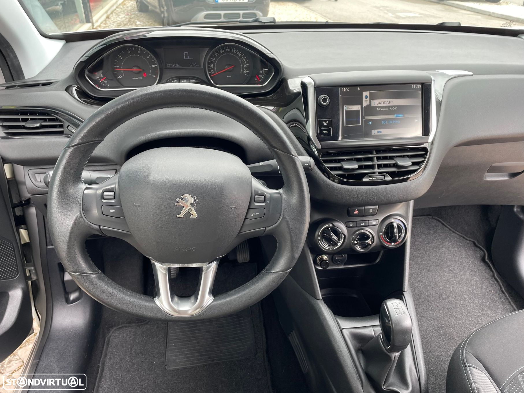 Peugeot 208 1.2 VTi Active - 5