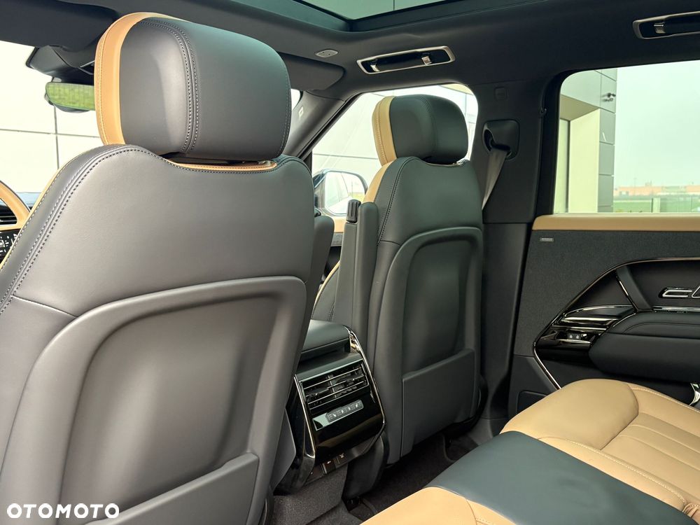 Land Rover Range Rover Sport - 14