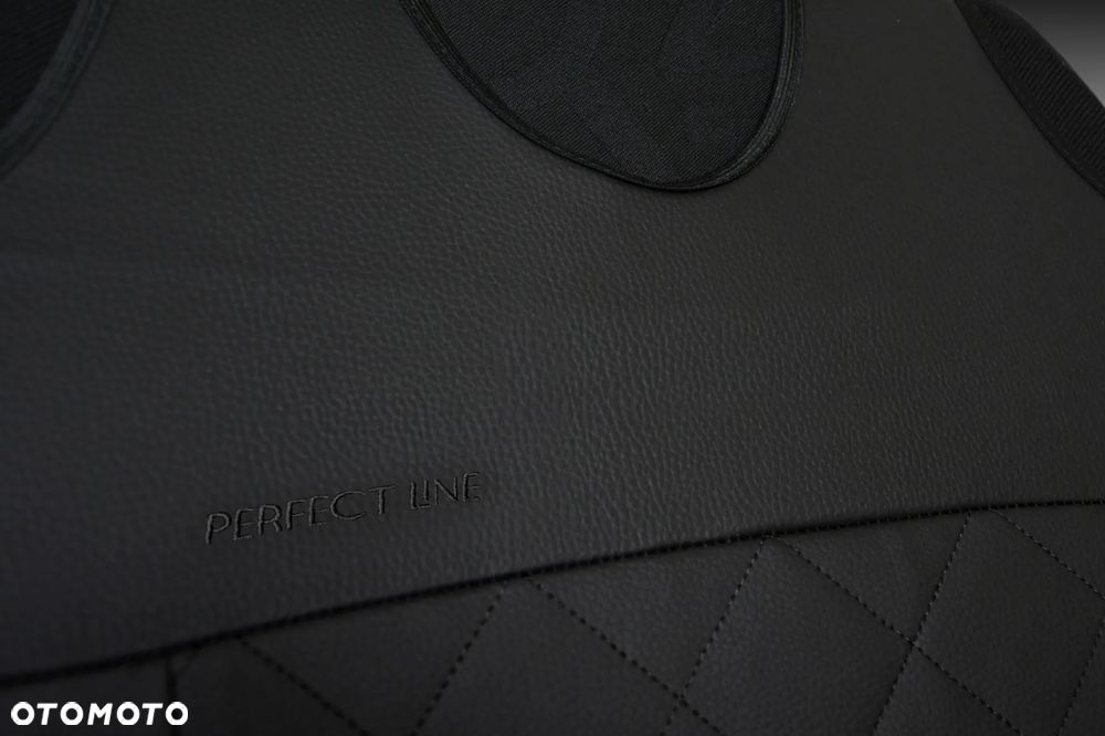 Koszulki pokrowce samochodowe na przednie fotele uniwersalne skórzane pikowane - 12